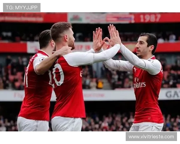 阿森纳引援策略:补强需求与风险投资之间的平衡考量 阿森纳引援策略:补强需求与风险投资之间的平衡考量