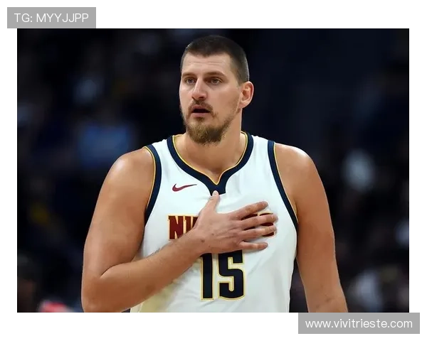 吉尔杰斯-亚历山大挡拆打穿约基奇，效率胜上季